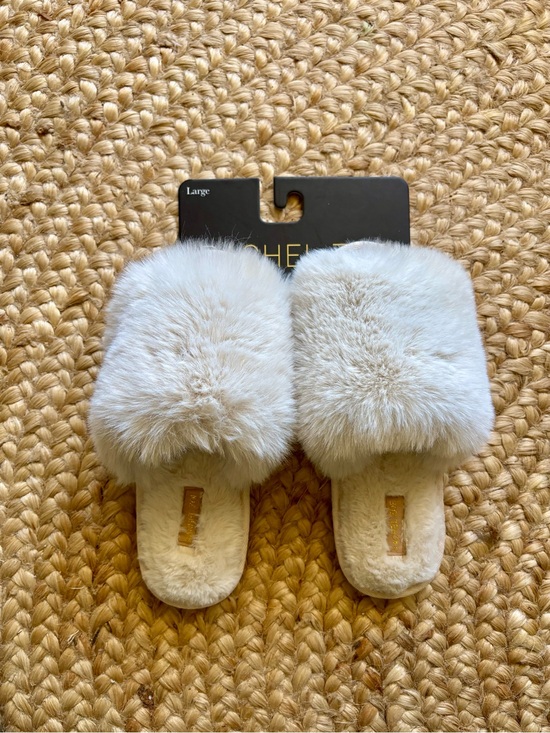 Rachel Zoe Shoes - Rachel Zoe Plush Faux Fur Slide Slippers in Light Cream